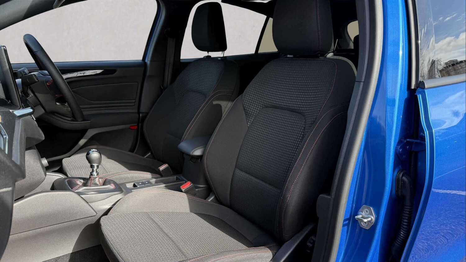 Used Ford Focus 2023 for sale - 77942871: Photo 7