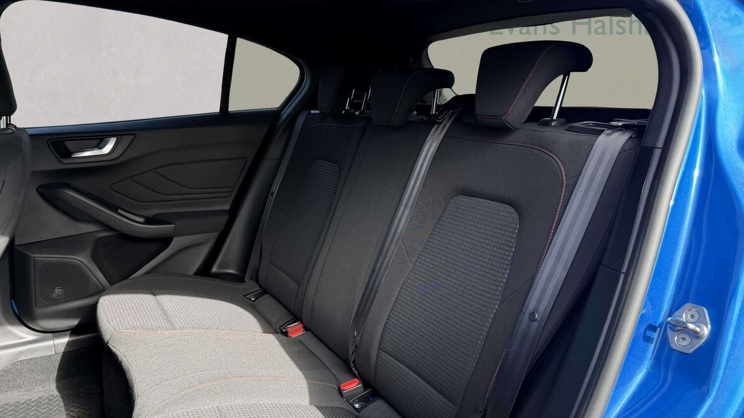 Used Ford Focus 2023 for sale - 77942871: Photo 8