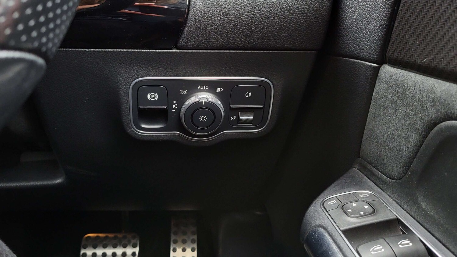 Used Mercedes-Benz GLA 2021 for sale - 76045061: Photo 30