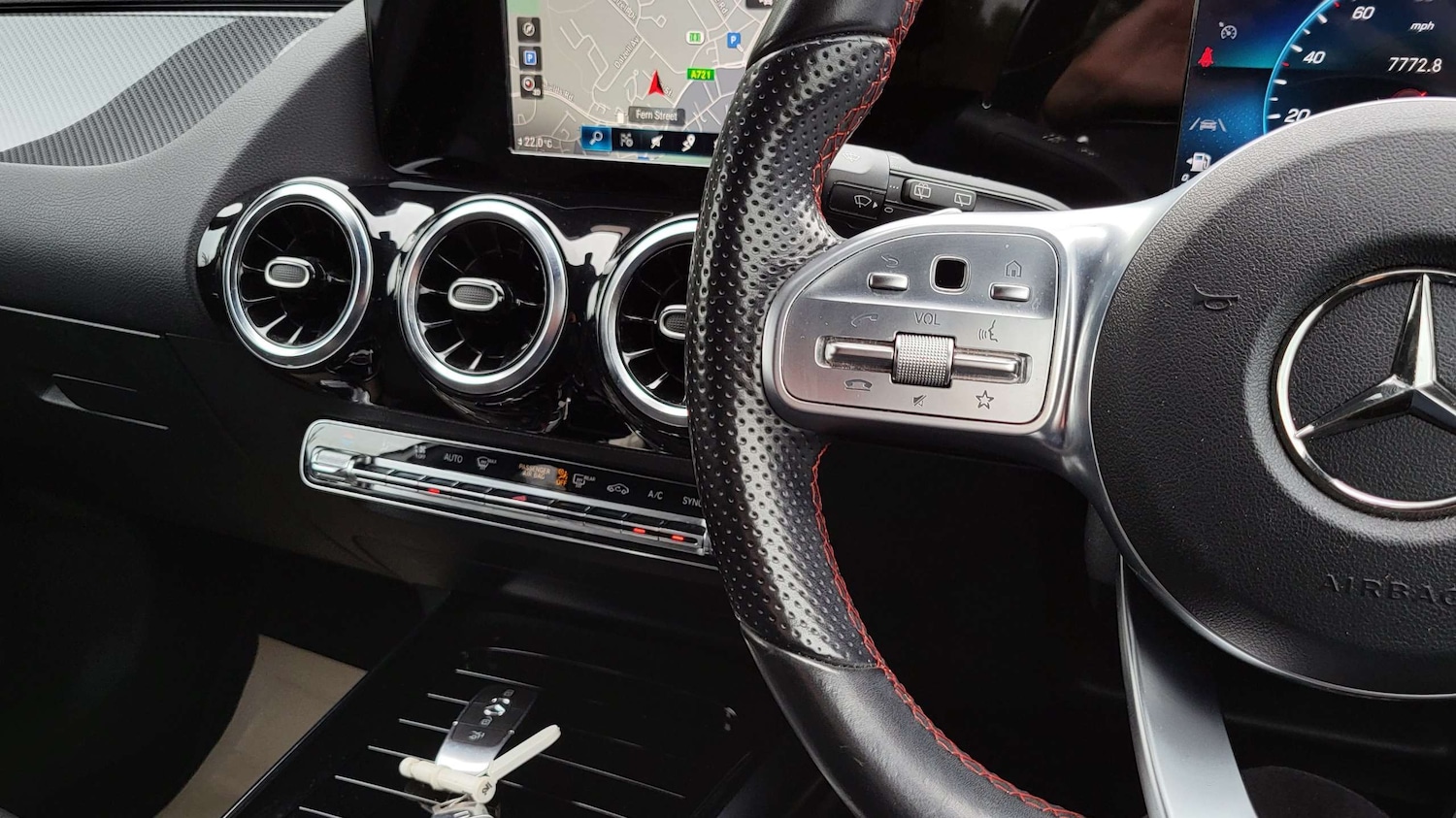 Used Mercedes-Benz GLA 2021 for sale - 76045061: Photo 32
