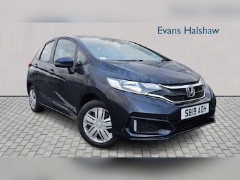 Used Honda Jazz 2019 for sale - 77373680: Photo