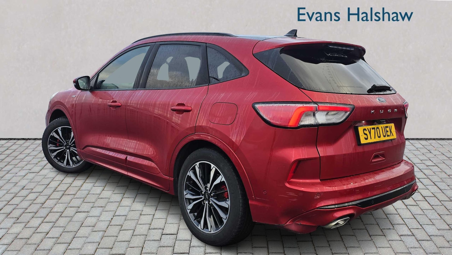 Used Ford Kuga 2020 for sale - 77373773: Photo 2