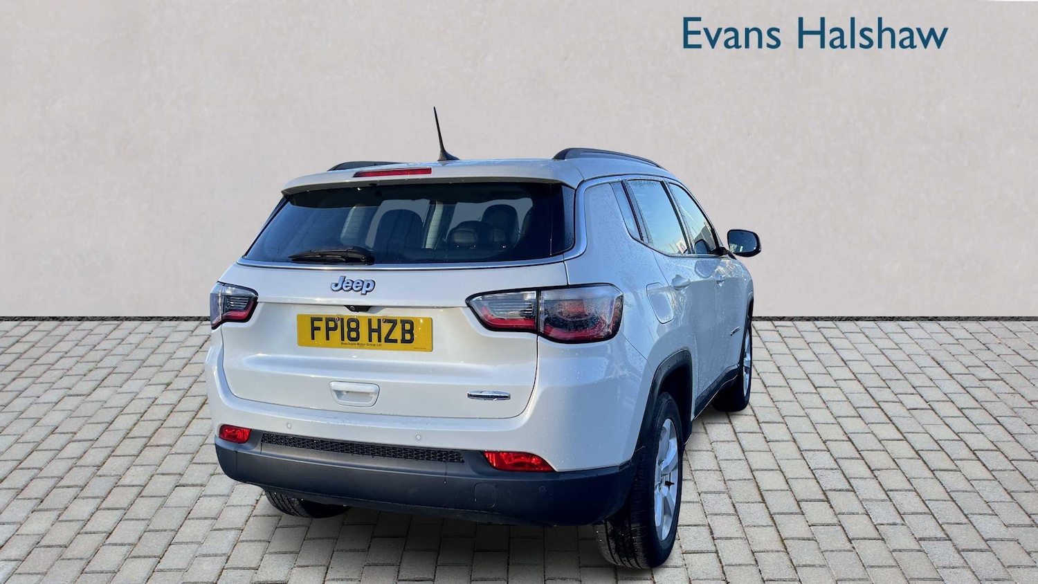 Used Jeep Compass 2018 for sale - 76705224: Photo 4