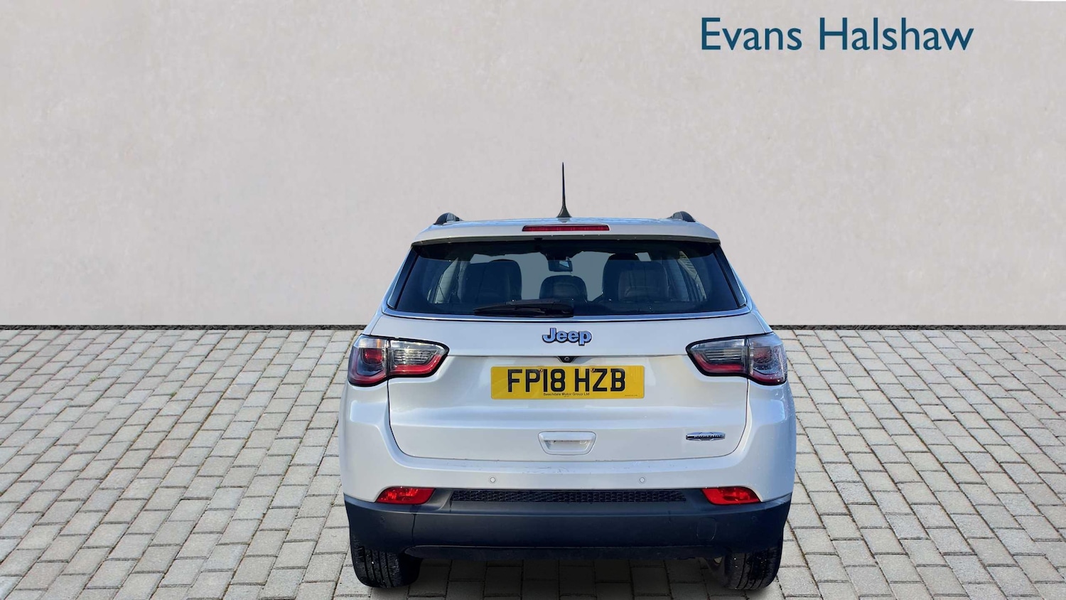 Used Jeep Compass 2018 for sale - 76705224: Photo 5