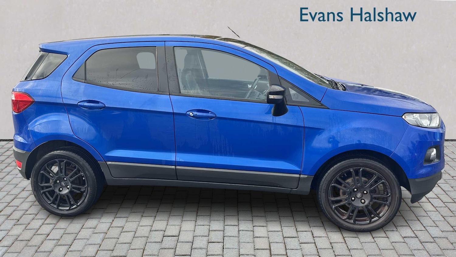 Used Ford Ecosport 2017 for sale - 76435831: Photo 1