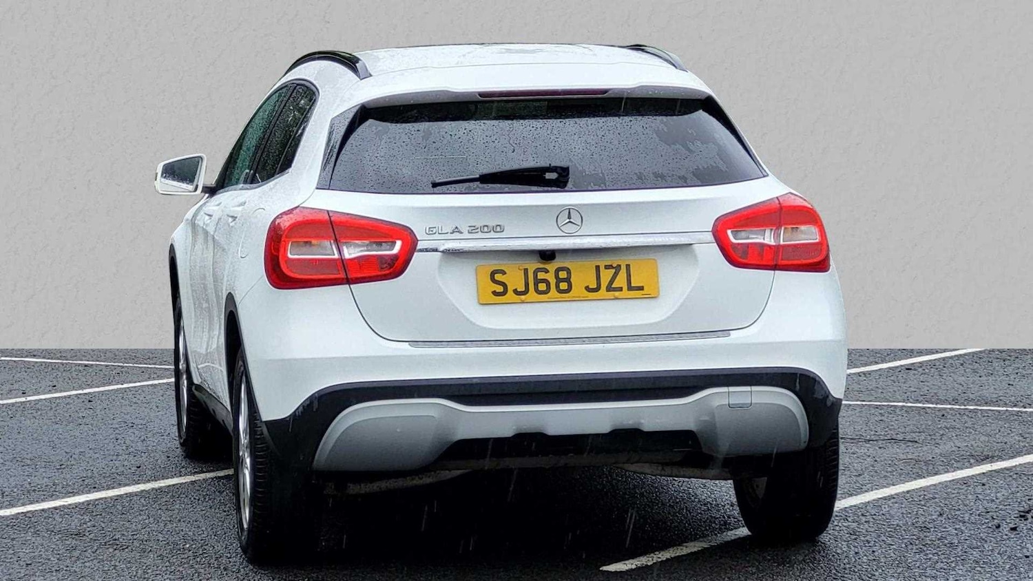 Used Mercedes-Benz GLA 2018 for sale - 76126027: Photo 4