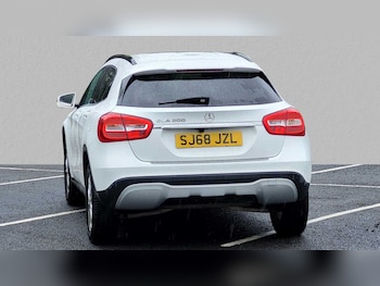 Used Mercedes-Benz GLA 2018 for sale - 76126027: Photo