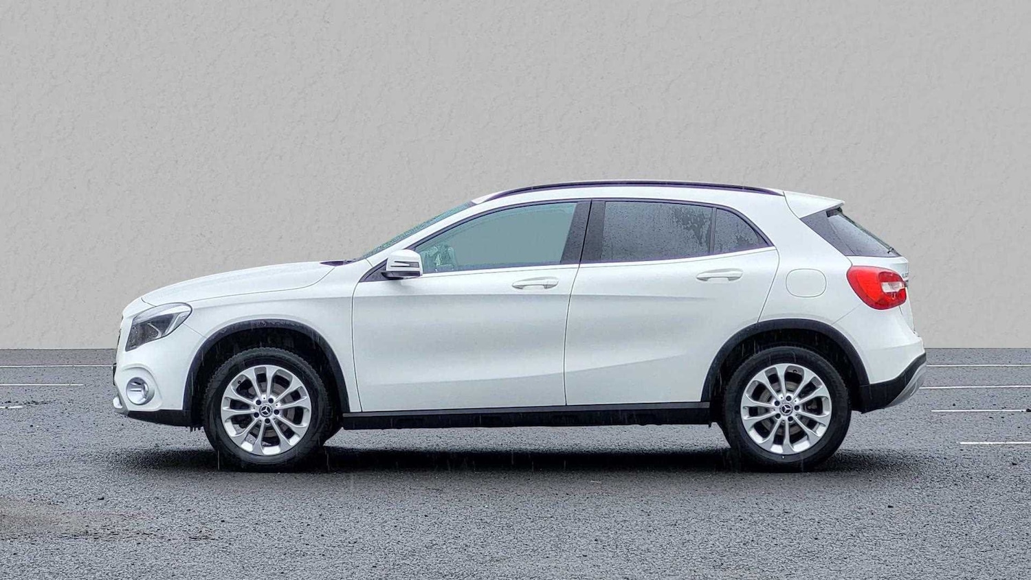 Used Mercedes-Benz GLA 2018 for sale - 76126027: Photo 8