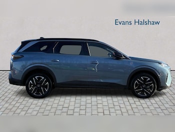 Used Peugeot 5008 2025 for sale - 77740806: Photo