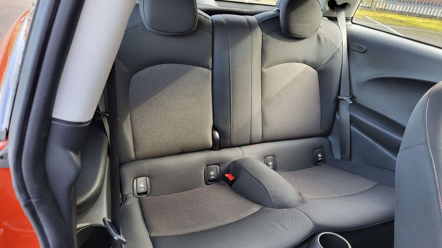 Used MINI Hatch 2018 for sale - 76242370: Photo 16