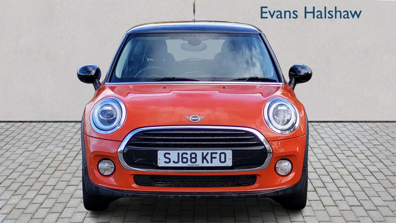Used MINI Hatch 2018 for sale - 76242370: Photo 4