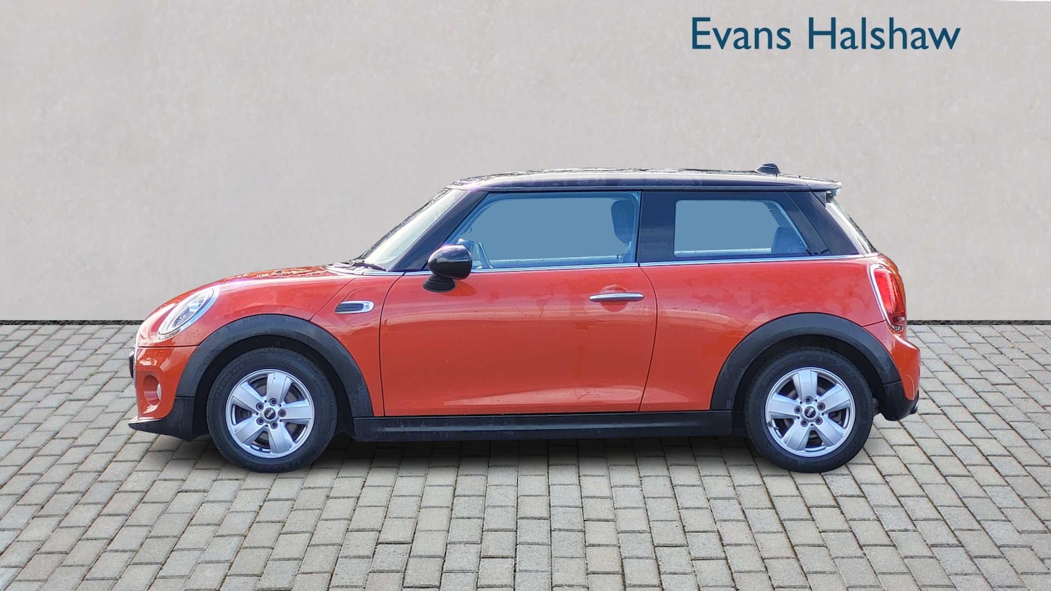 Used MINI Hatch 2018 for sale - 76242370: Photo 6