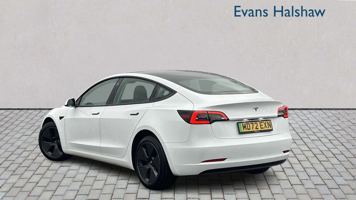 Used Tesla Model 3 2022 for sale - 77772223: Photo 2