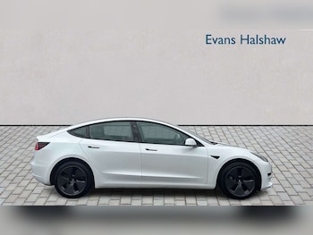 Used Tesla Model 3 2022 for sale - 77772223: Photo