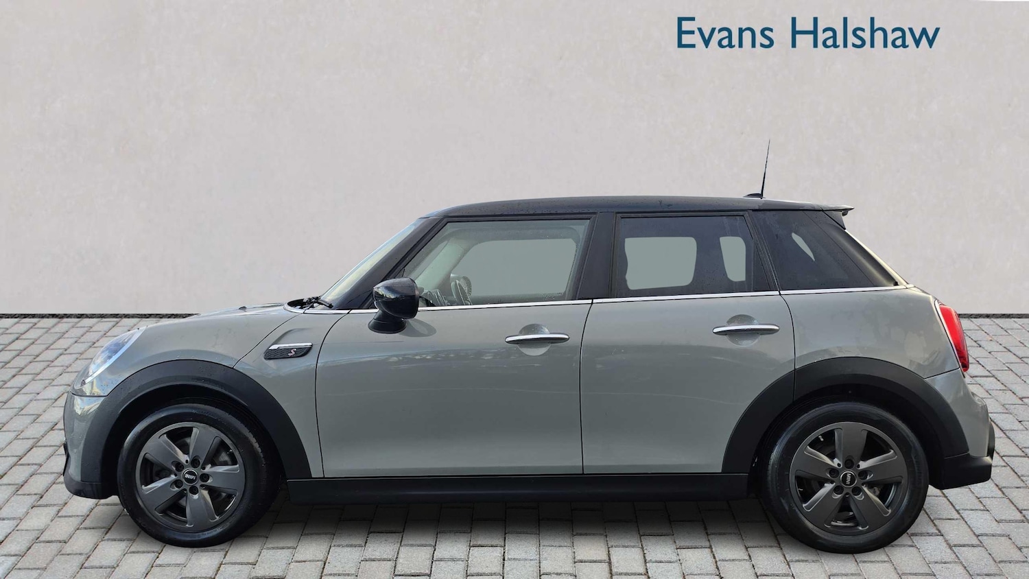 Used MINI Hatch 2022 for sale - 76692116: Photo 6