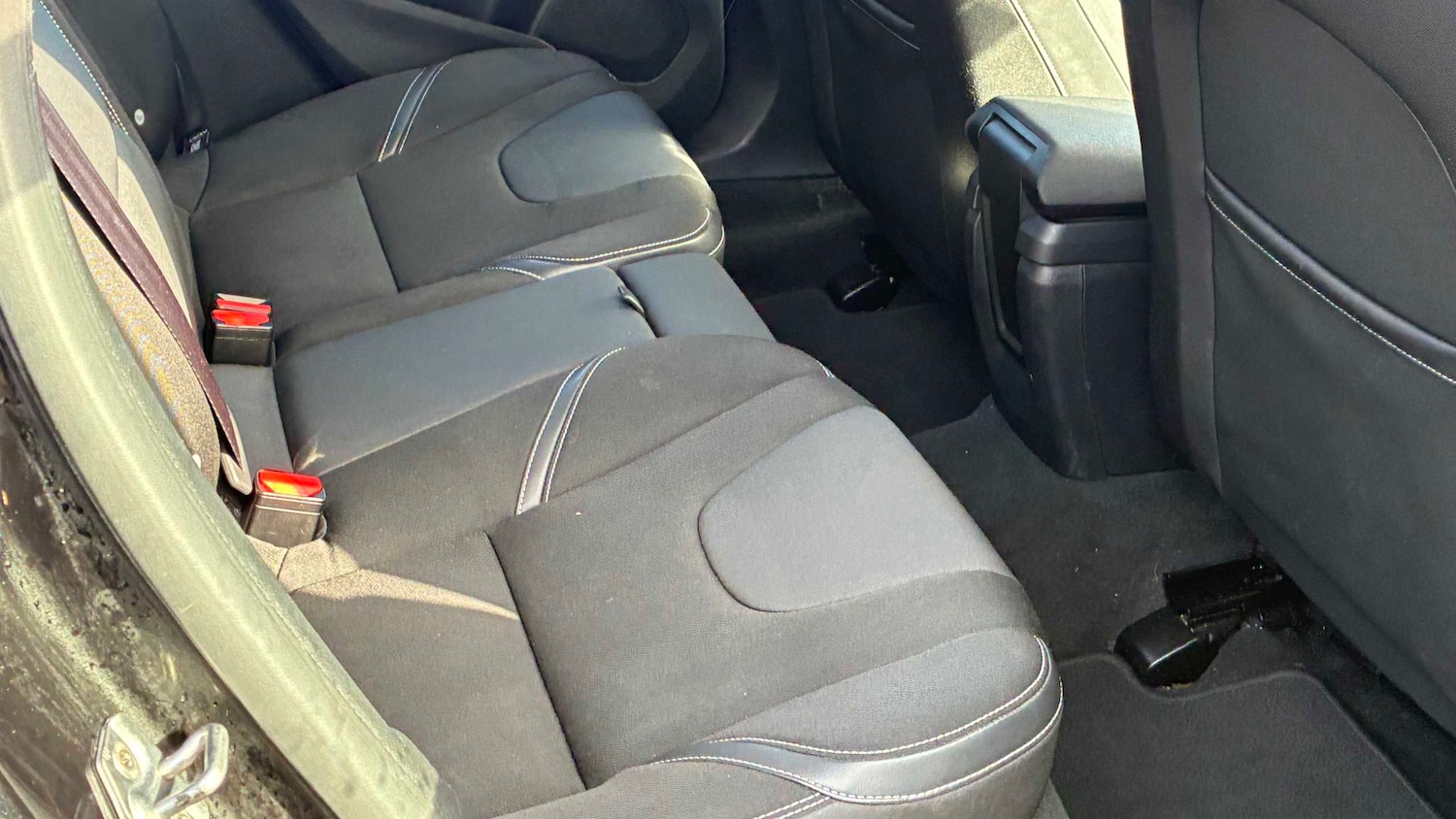 Used Volvo V40 2019 for sale - 78052210: Photo 15