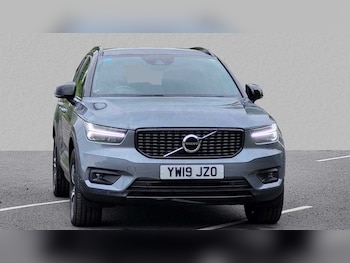 Used Volvo XC40 2019 for sale - 75841858: Photo