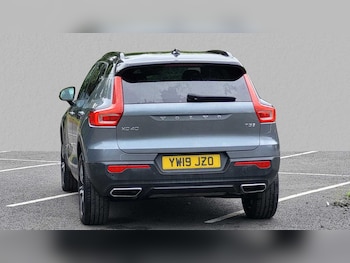 Used Volvo XC40 2019 for sale - 75841858: Photo