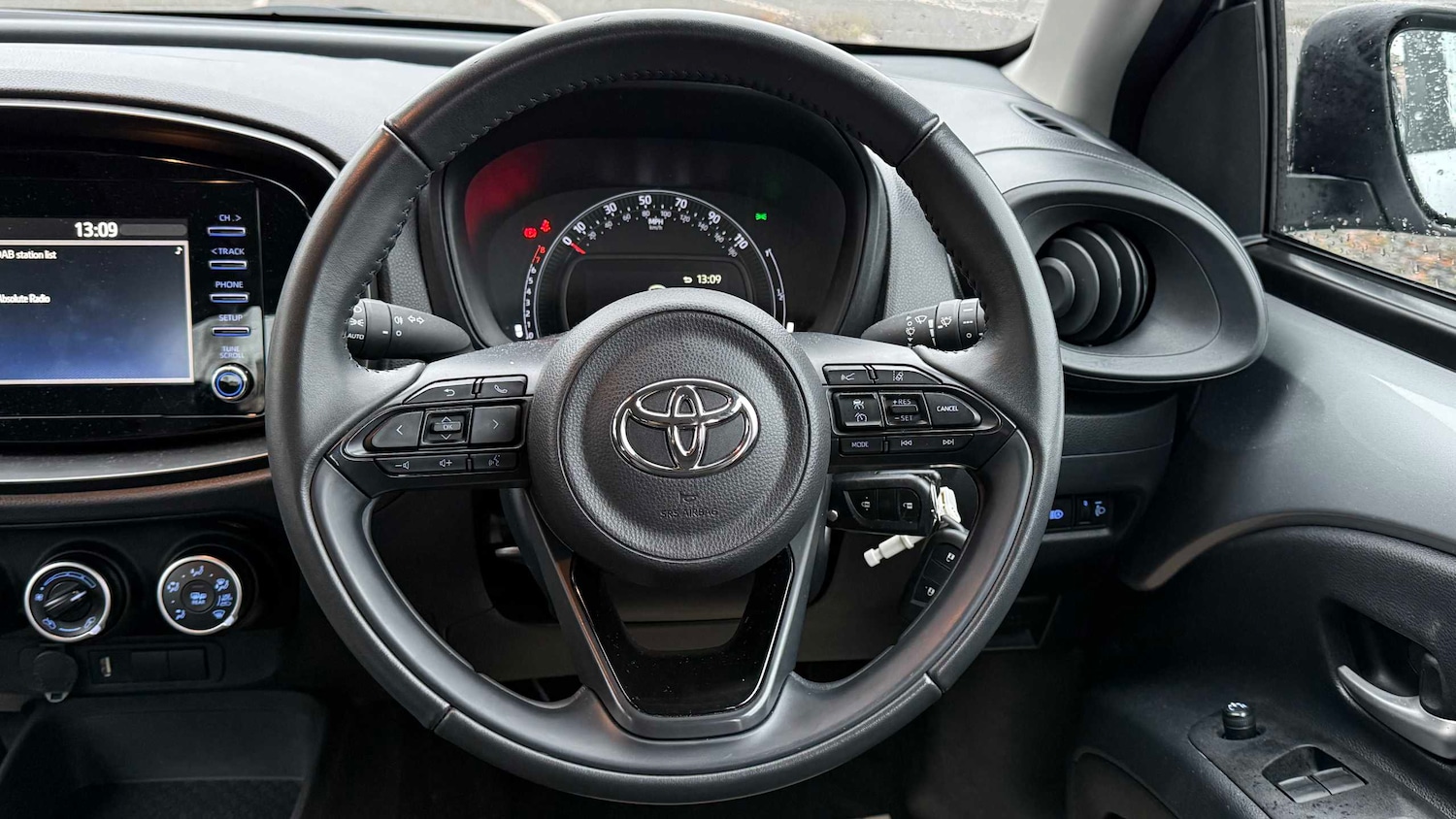 Used Toyota Aygo X 2022 for sale - 76718260: Photo 17