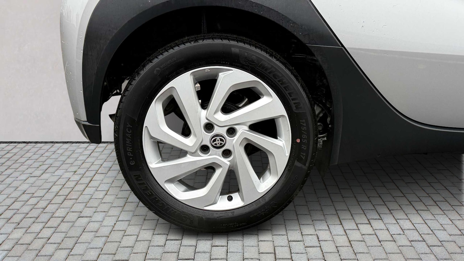 Used Toyota Aygo X 2022 for sale - 76718260: Photo 6