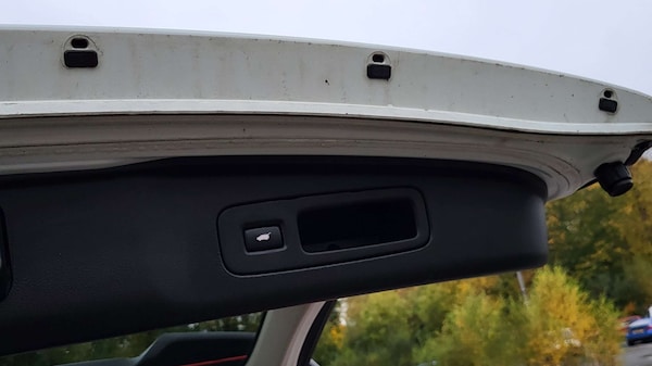 Used Volvo XC60 2020 for sale - 76298433: Photo 9