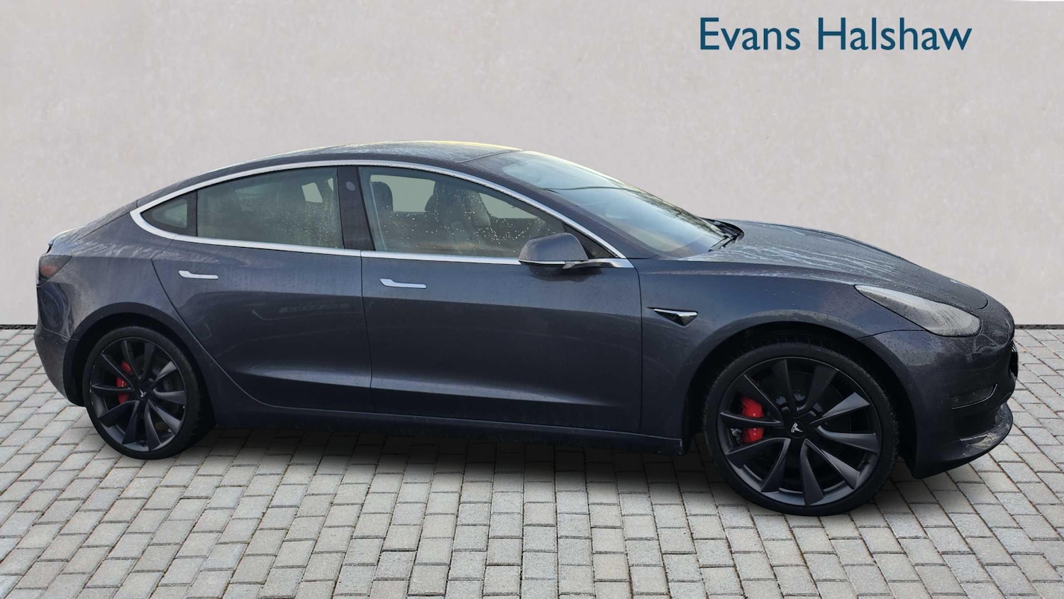 Used Tesla Model 3 2019 for sale - 77011200: Photo 4