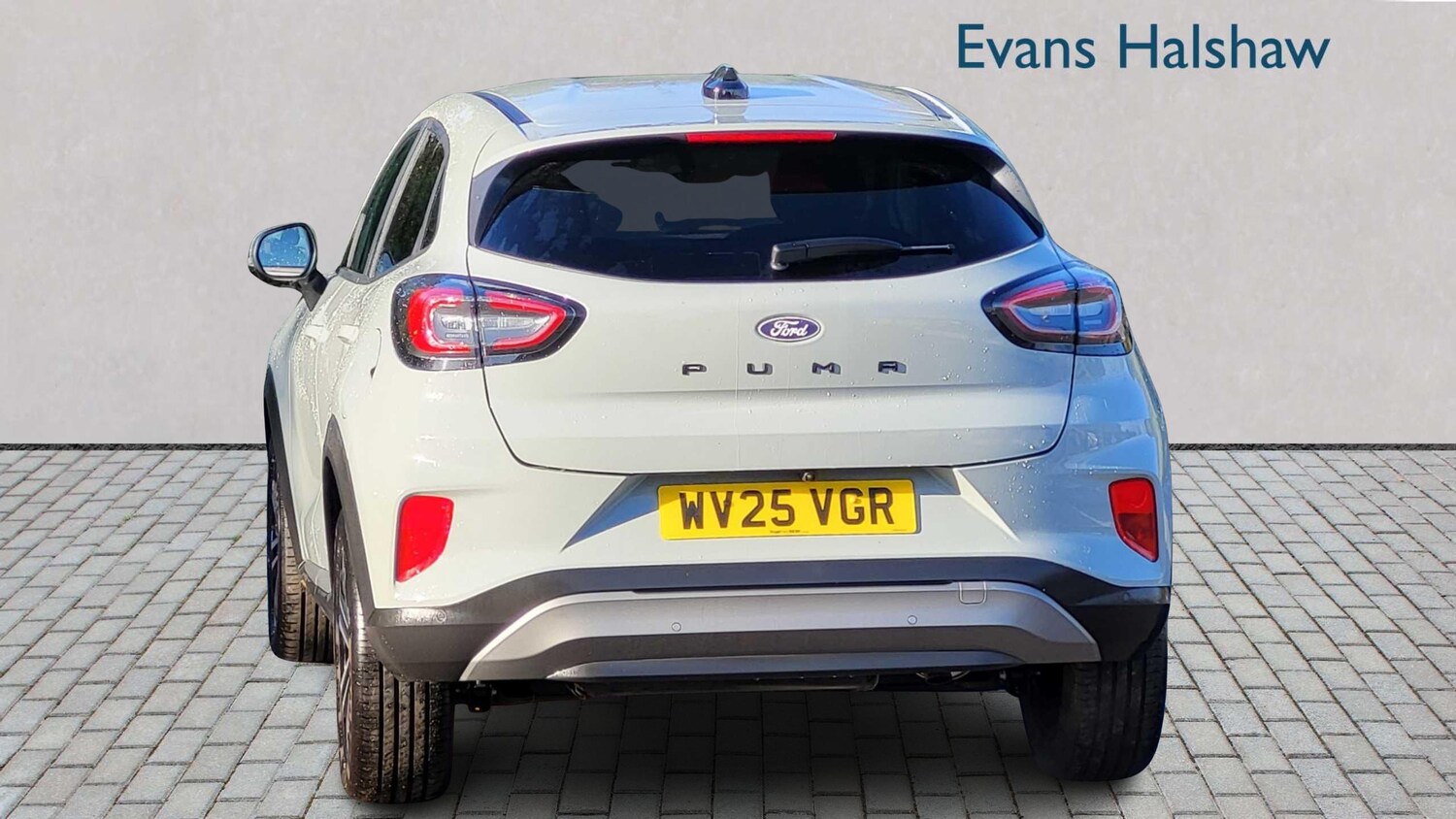 Used Ford Puma 2025 for sale - 76242620: Photo 2