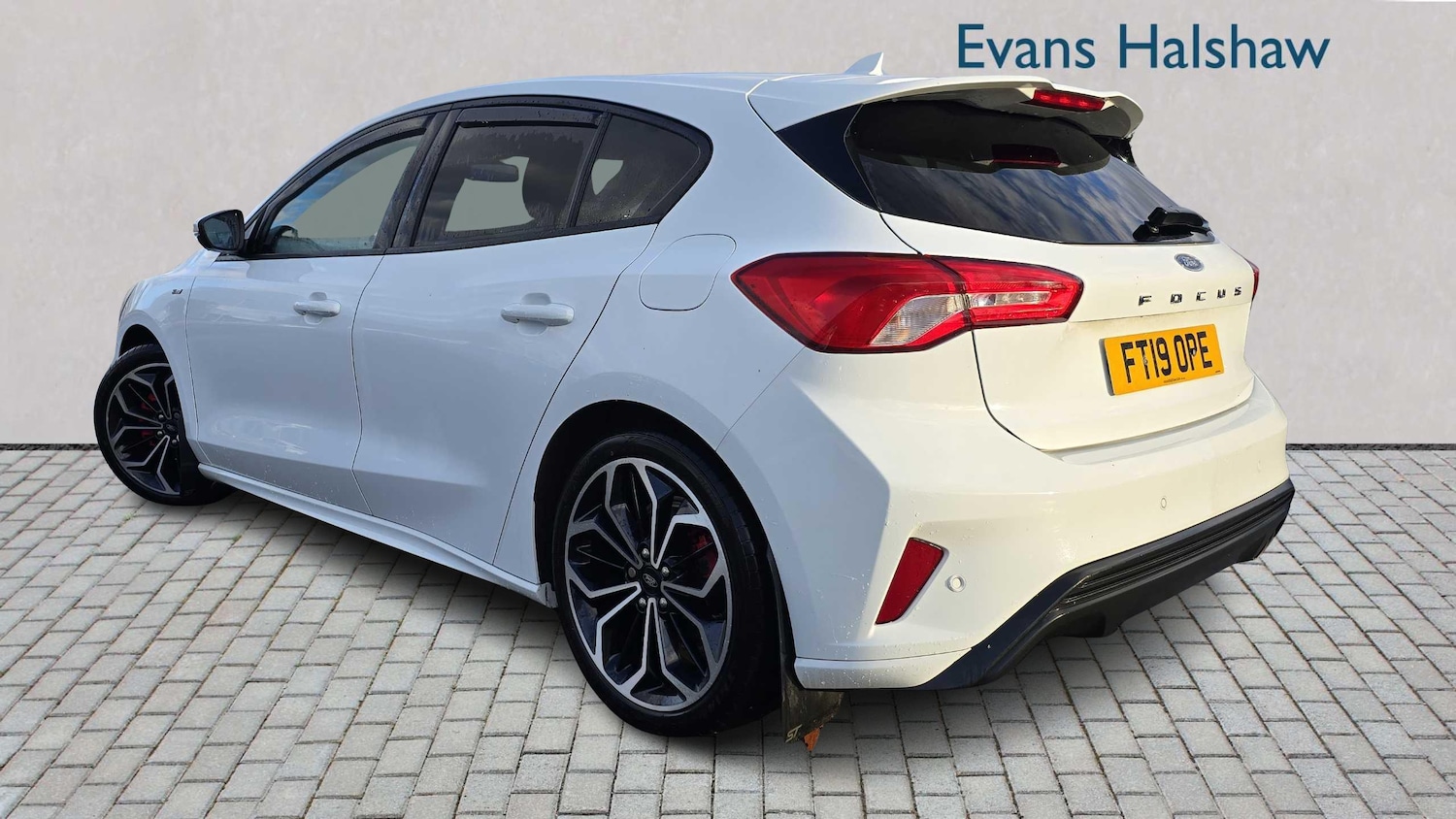 Used Ford Focus 2019 for sale - 76515570: Photo 2