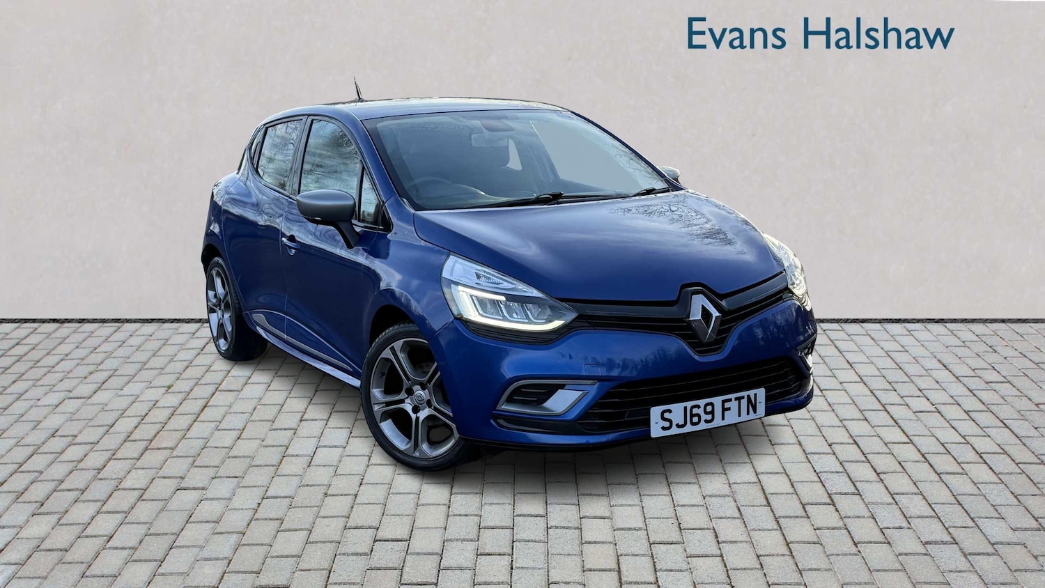 Used Renault Clio for sale - 77361342: Photo 1