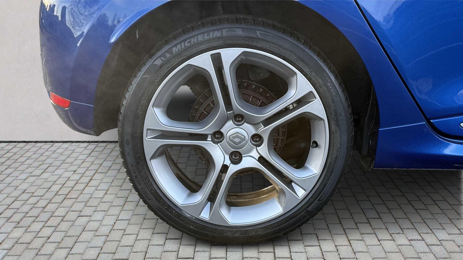 Used Renault Clio for sale - 77361342: Photo 9