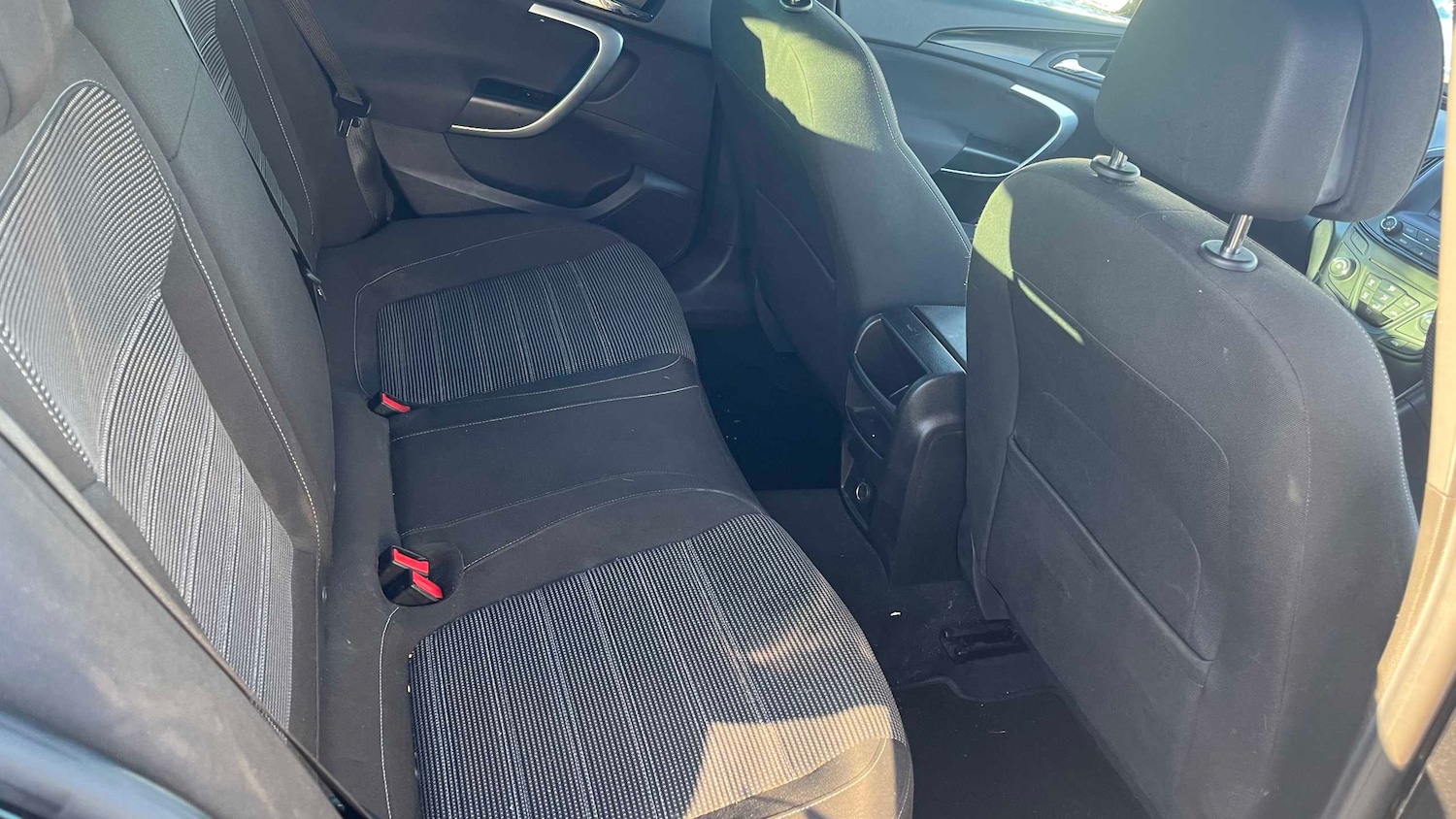 Used Vauxhall Insignia 2016 for sale - 76540712: Photo 10