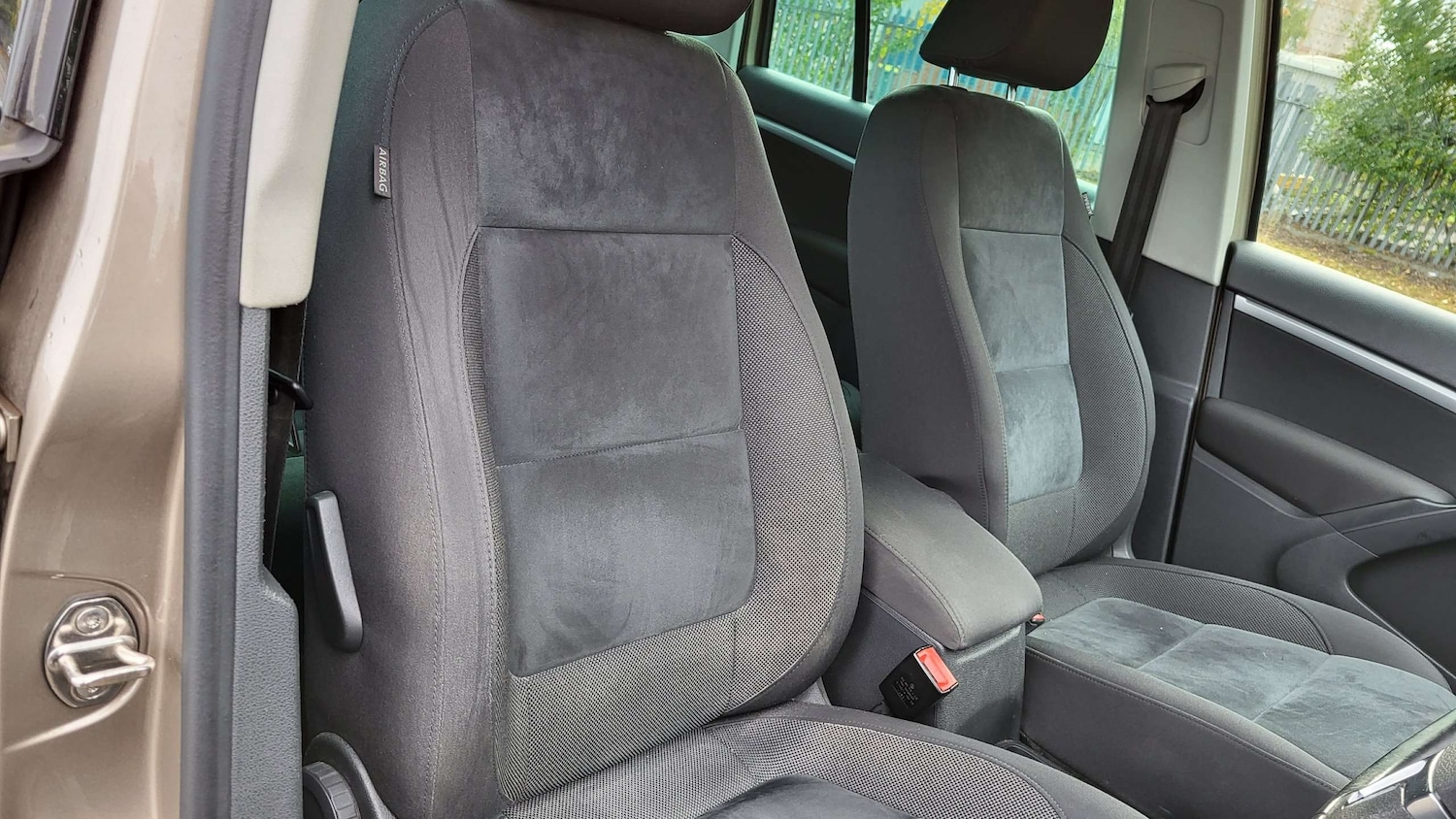 Used Volkswagen Tiguan 2014 for sale - 76113563: Photo 16
