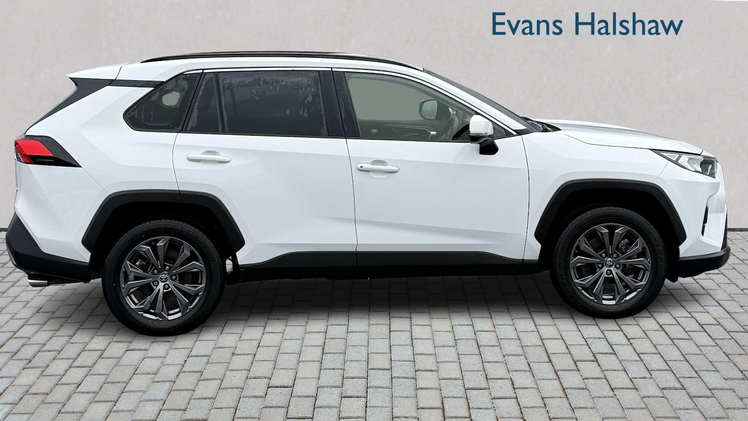 Used Toyota RAV4 2023 for sale - 77635009: Photo 4