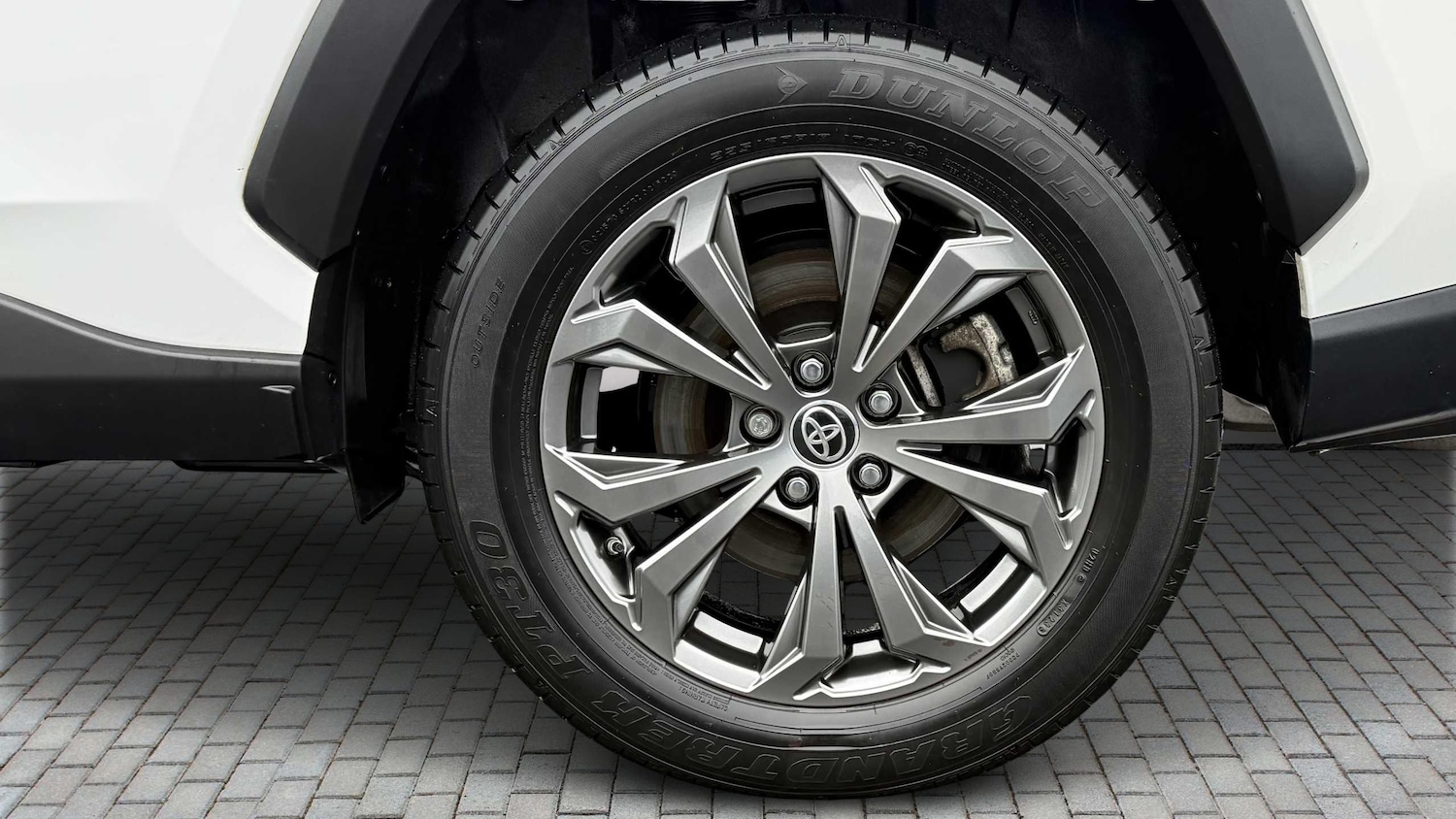 Used Toyota RAV4 2023 for sale - 77635009: Photo 9