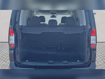 Used Ford Tourneo Connect 2023 for sale - 79015299: Photo