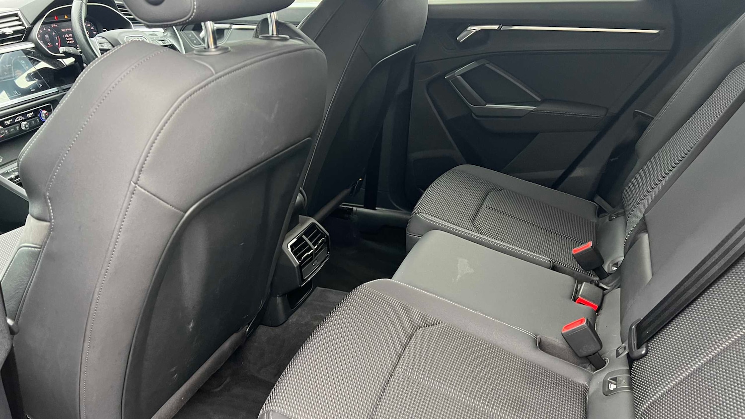 Used Audi Q3 2020 for sale - 77429182: Photo 14