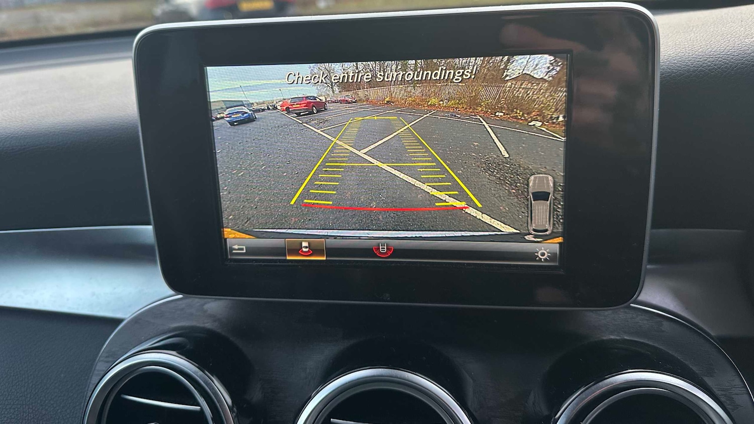 Used Mercedes-Benz GLC 2018 for sale - 77000188: Photo 15