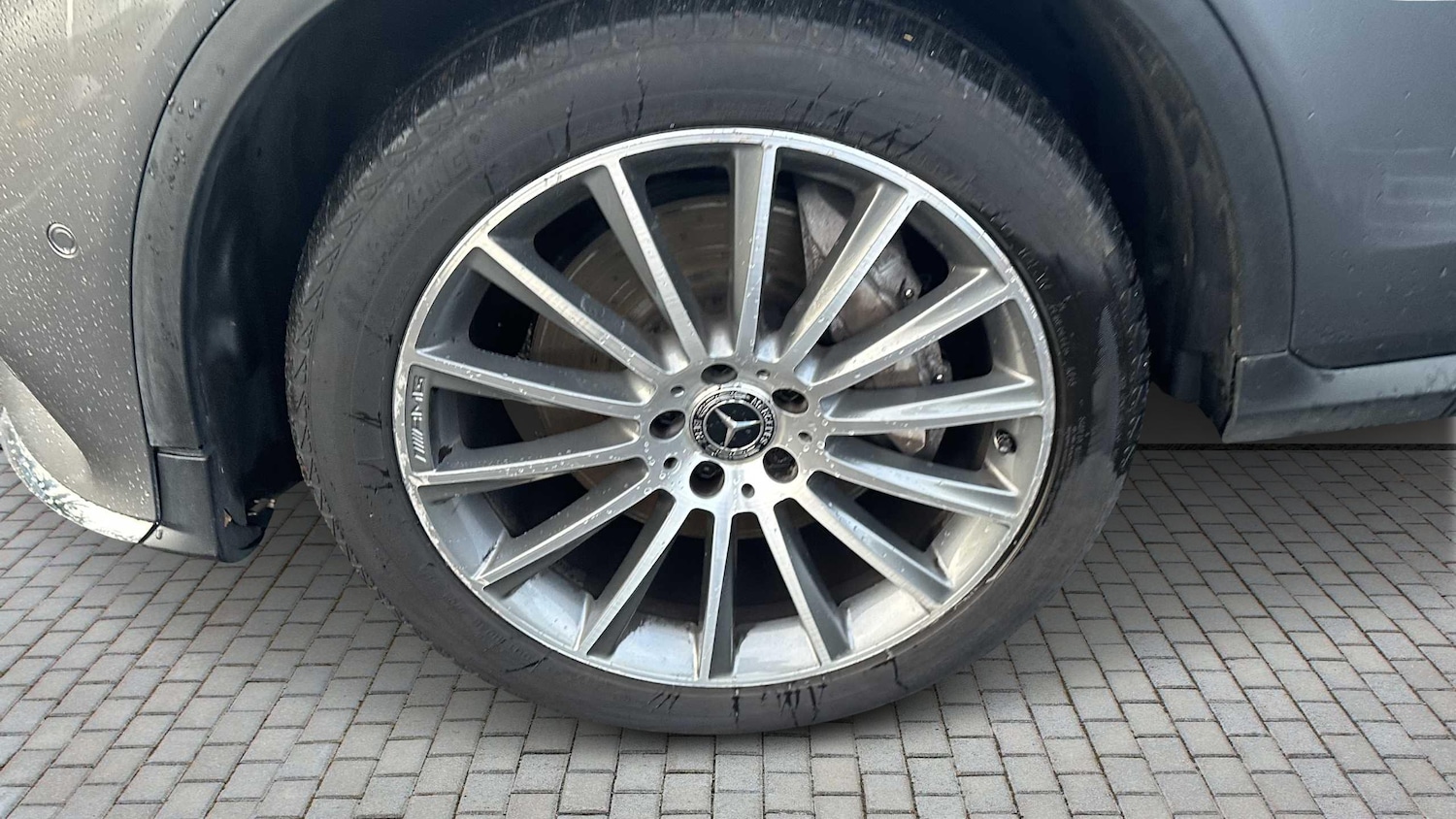 Used Mercedes-Benz GLC 2018 for sale - 77000188: Photo 19