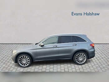 Used Mercedes-Benz GLC 2018 for sale - 77000188: Photo