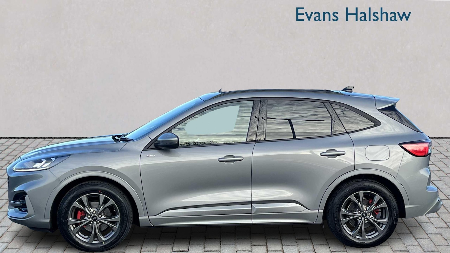 Used Ford Kuga 2023 for sale - 76390680: Photo 4