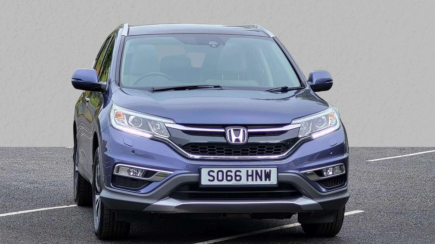 Used Honda CR-V 2017 for sale - 76851606: Photo 1