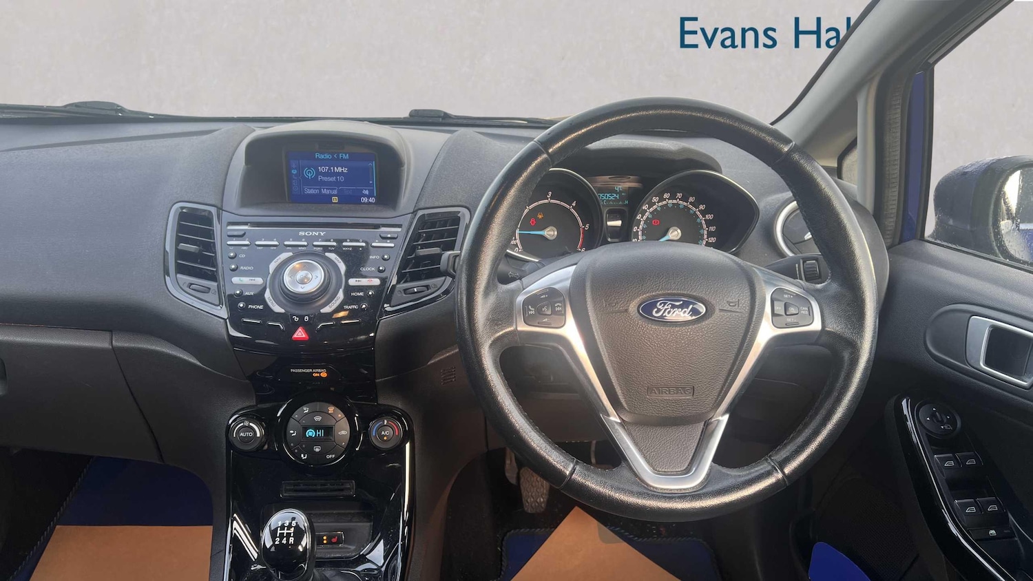 Used Ford Fiesta 2017 for sale - 76373685: Photo 15