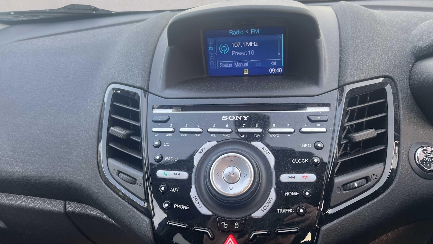 Used Ford Fiesta 2017 for sale - 76373685: Photo 19