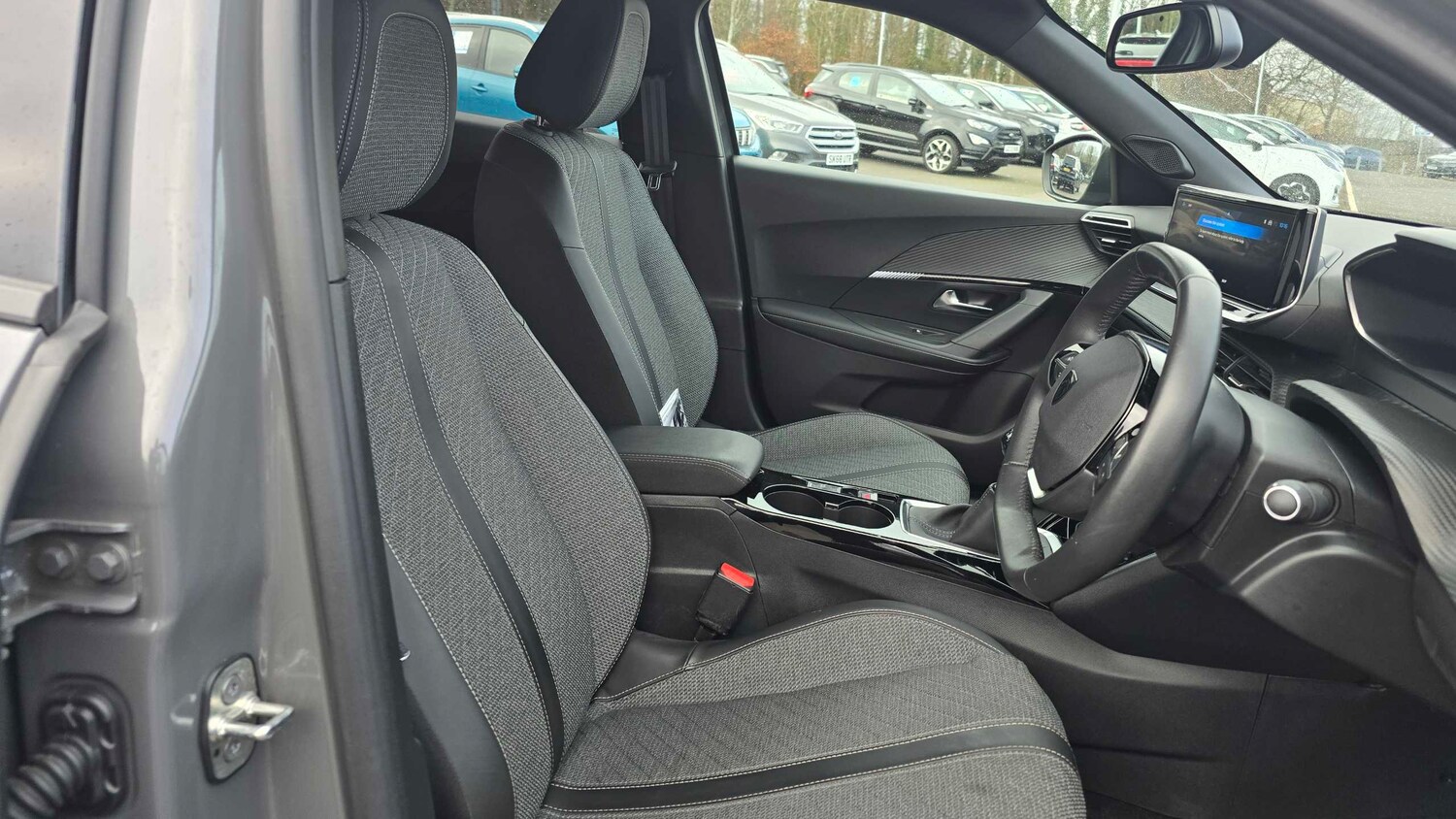 Used Peugeot 2008 2023 for sale - 77414691: Photo 12