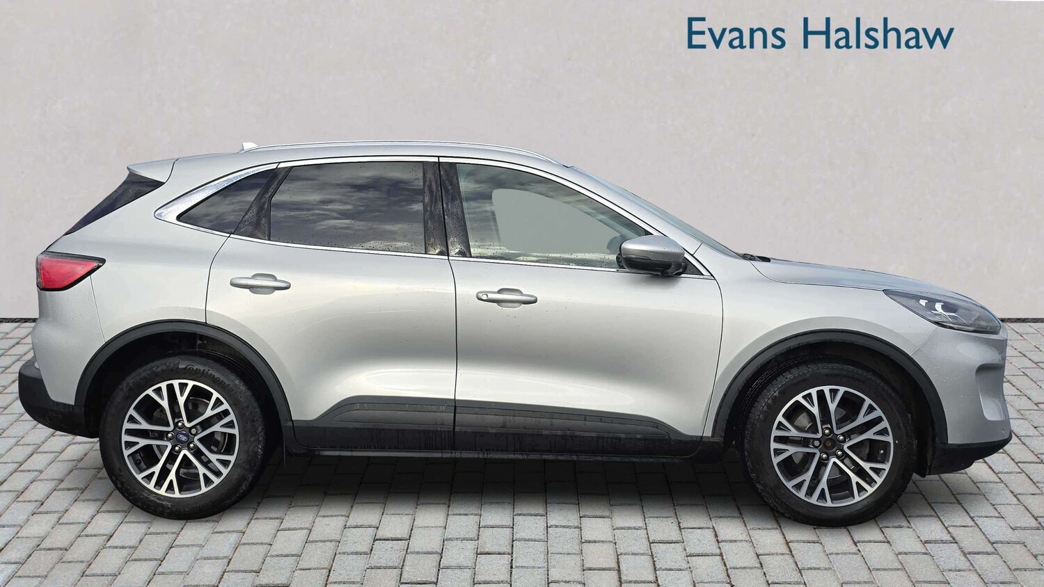 Used Ford Kuga 2020 for sale - 77648947: Photo 4