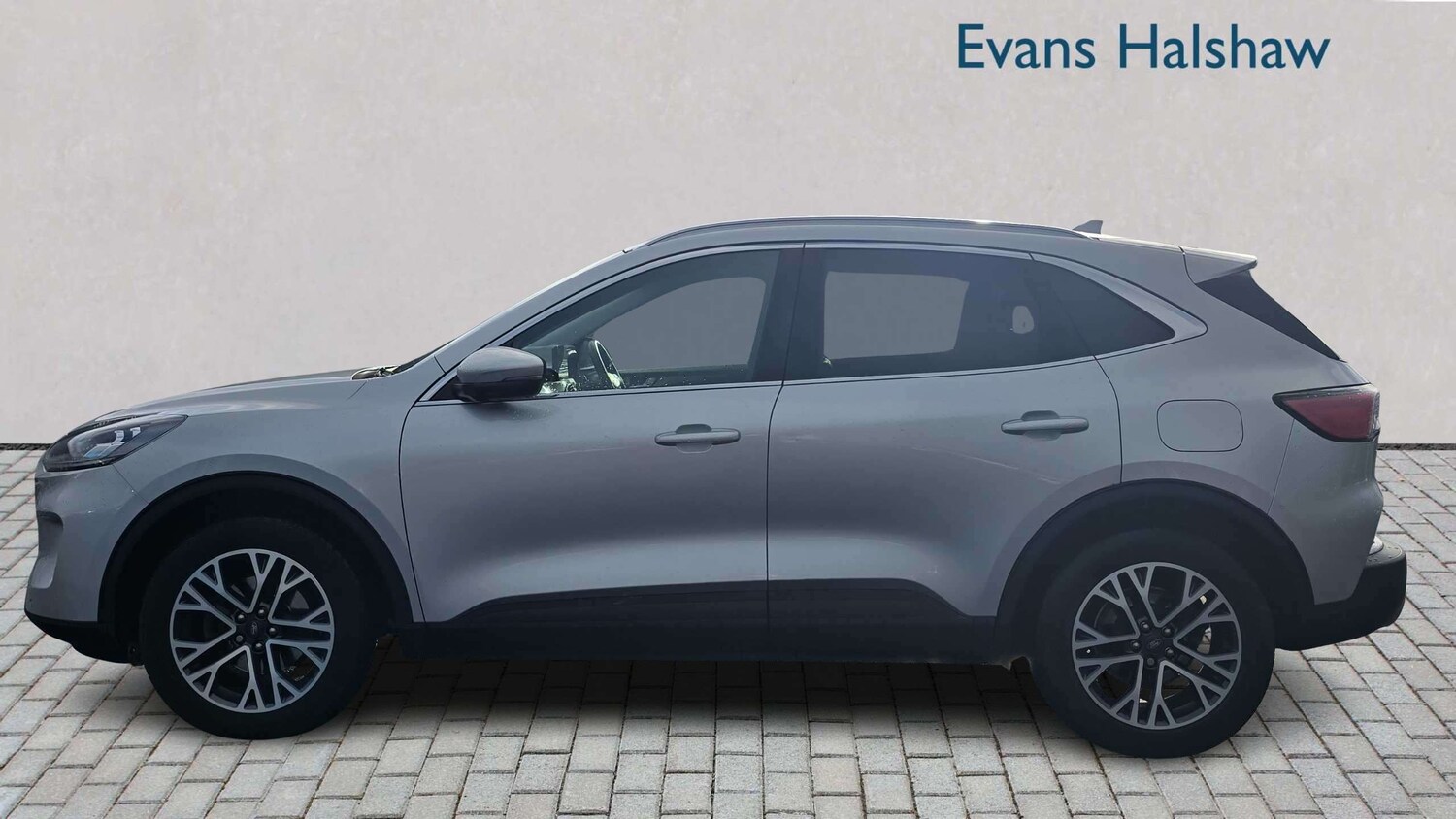 Used Ford Kuga 2020 for sale - 77648947: Photo 5