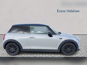 Used MINI Hatch 2019 for sale - 78845117: Photo
