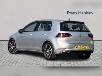 Used Volkswagen Golf 2018 for sale - 79797996: Photo