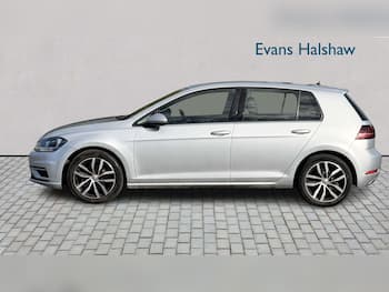 Used Volkswagen Golf 2018 for sale - 79797996: Photo