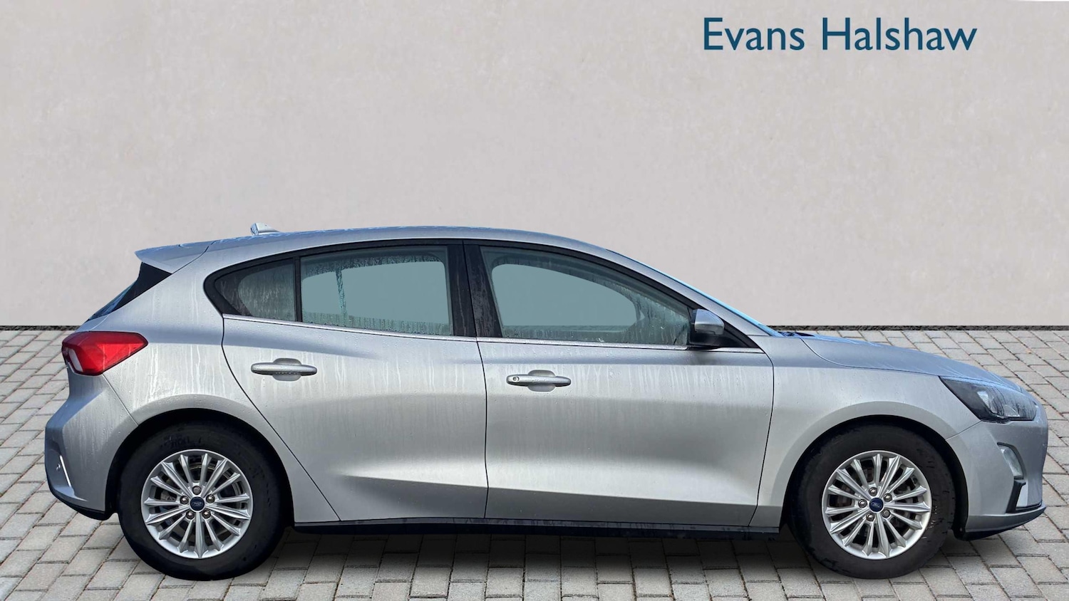 Used Ford Focus 2022 for sale - 76955142: Photo 4